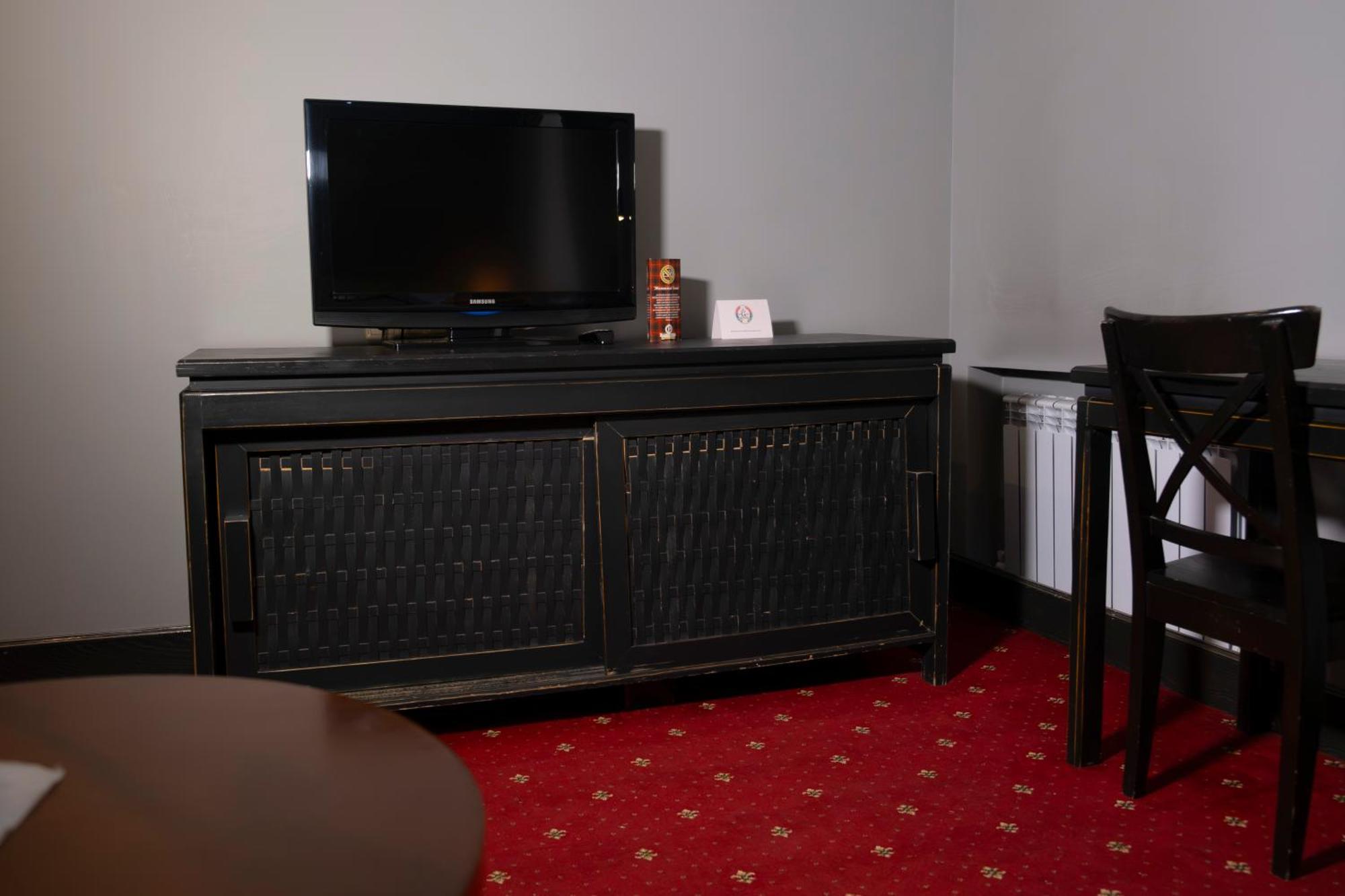 Plaza Hotel Кокшетау Екстериор снимка