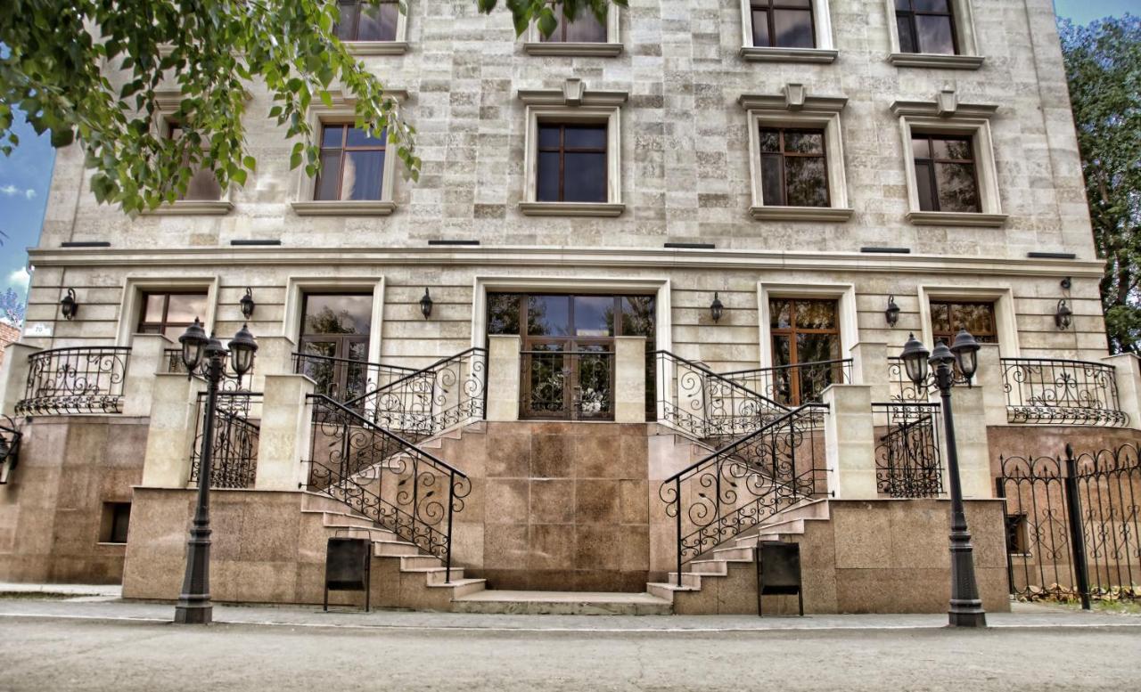 Plaza Hotel Кокшетау Екстериор снимка