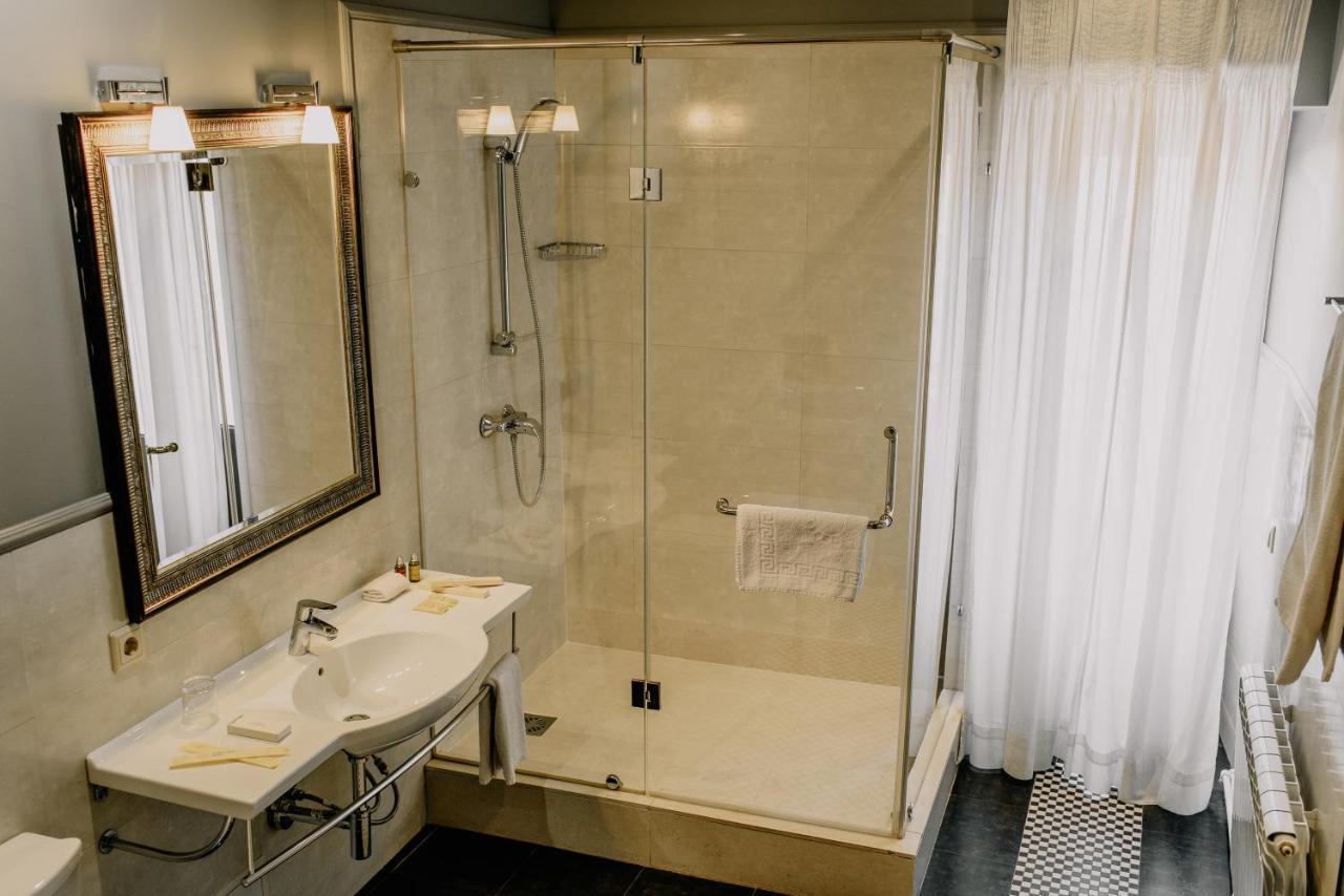 Plaza Hotel Кокшетау Екстериор снимка