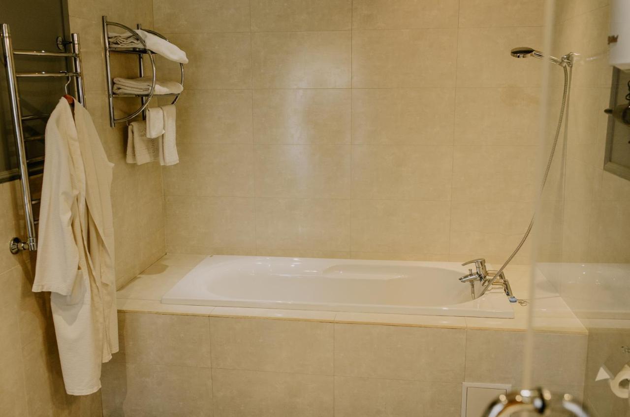 Plaza Hotel Кокшетау Екстериор снимка